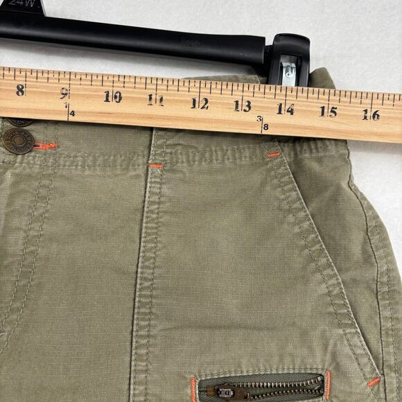 Eddie Bauer Shorts Mercer Fit Women's Size 4 Olive Green Rip Stop Stretch - Picture 7 of 10